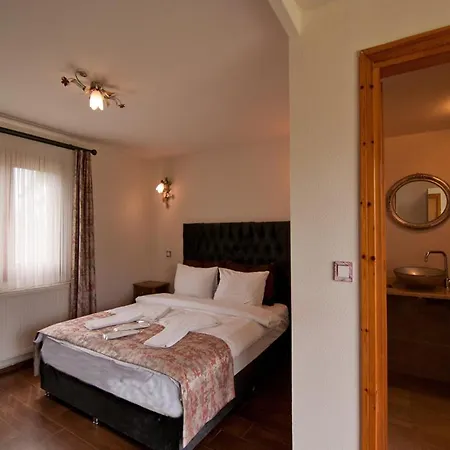 Gizemli Nehir Hotel Ağva